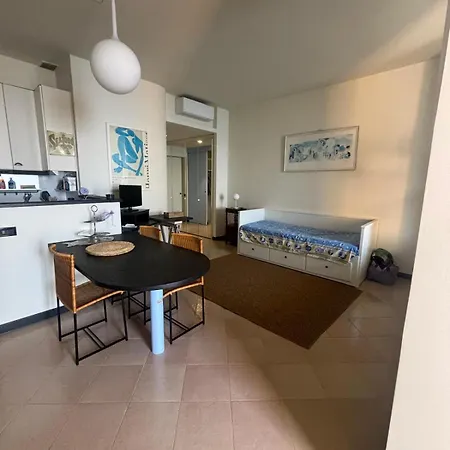 Apartman Miramare Nervi